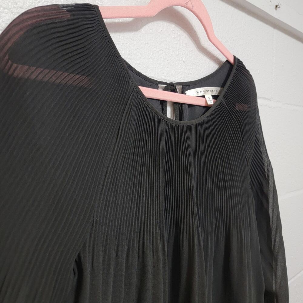 Dramatic Sleeve Dress - image 7